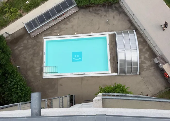 Lux Penthouse With Pool Apartment *